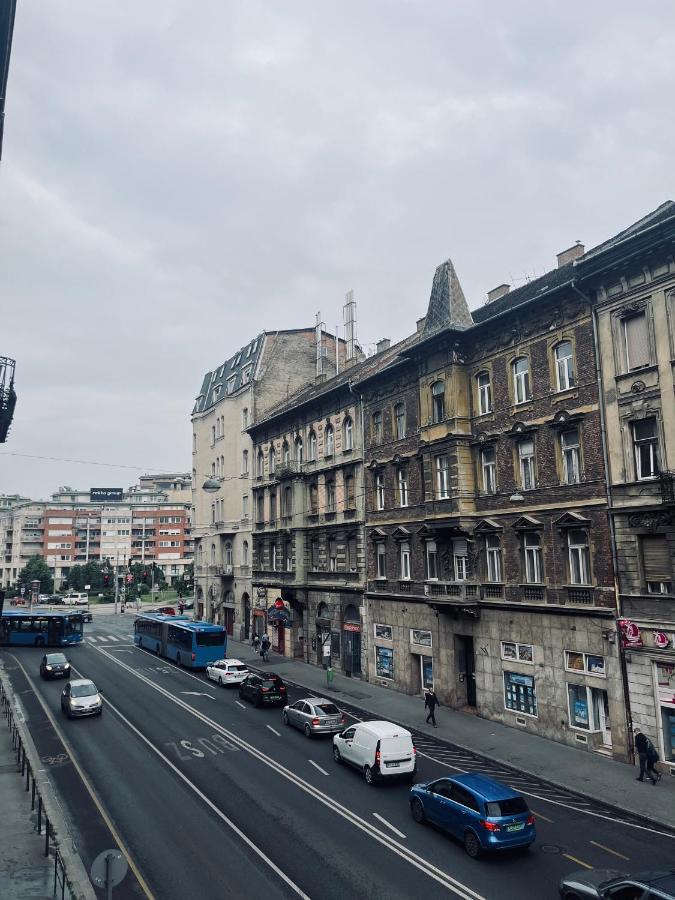 East Point Hostel Будапеща Екстериор снимка